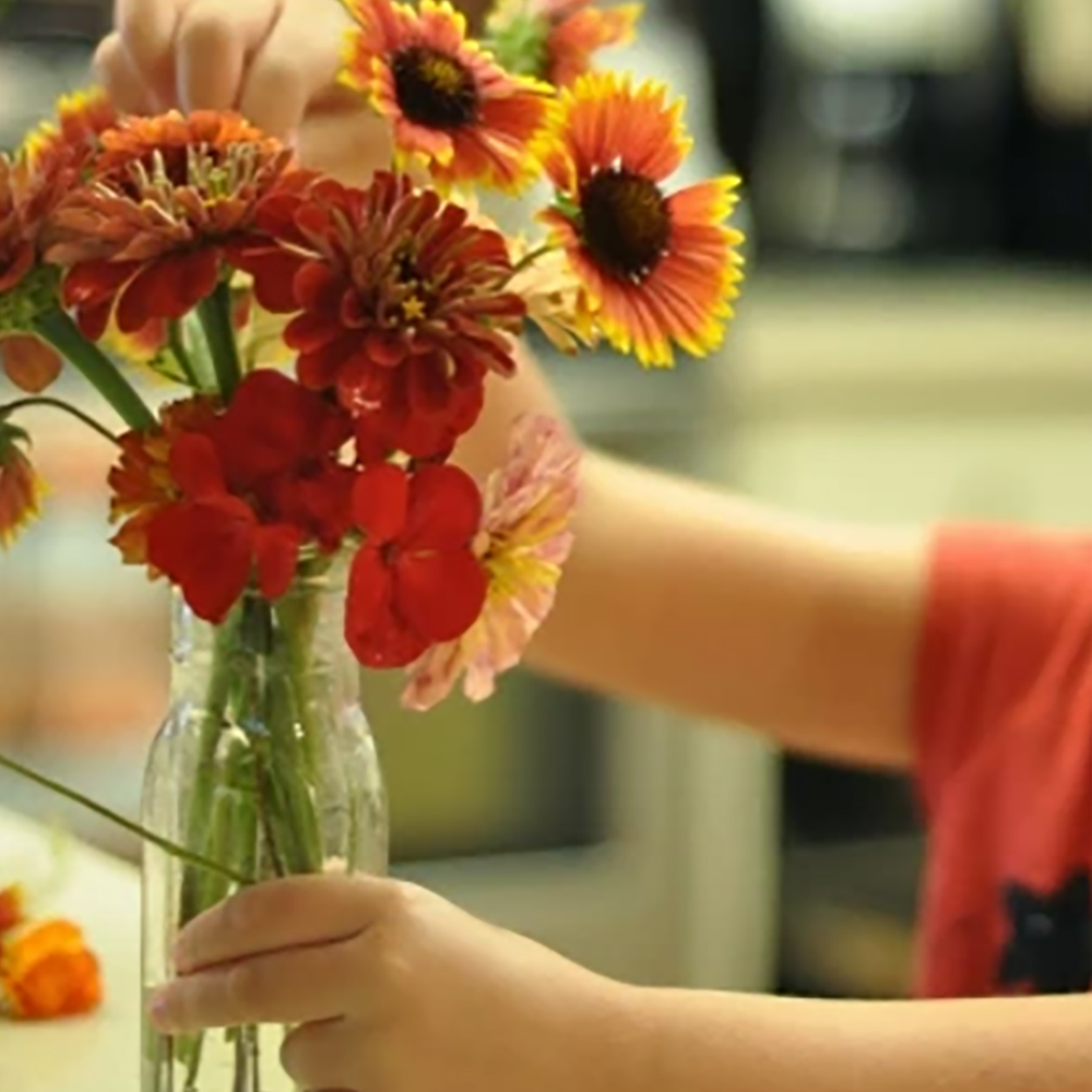 flower arranging 